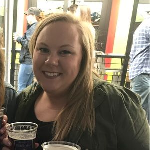 Meet your Posher, Amy